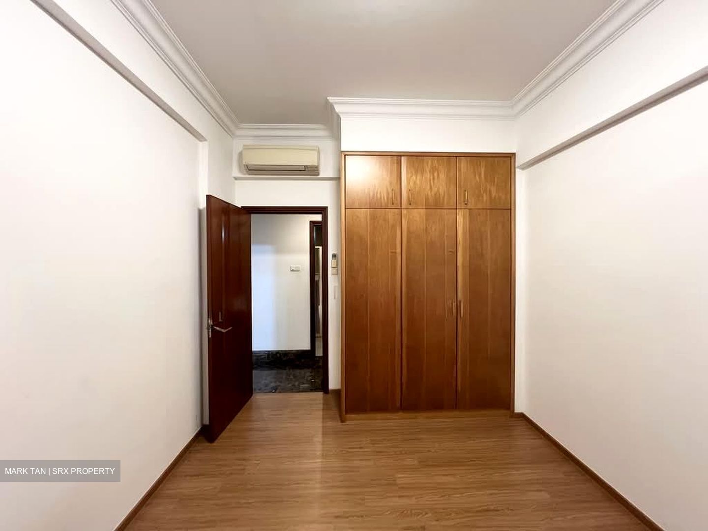 The Sterling (D21), Condominium #586187891